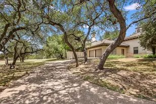 8611 Young Ln, Austin, TX 78737 - Photo 31