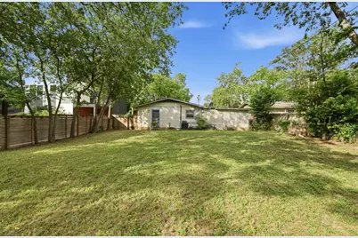 412 Krebs Lane, Austin, TX 78704 - Photo 9