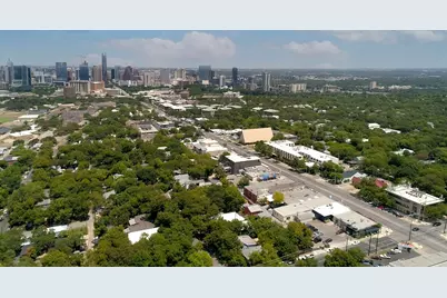 412 Krebs Lane, Austin, TX 78704 - Photo 17
