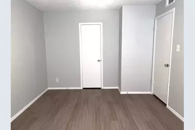 8907 Parkfield Drive #101, Austin, TX 78758 - Photo 11