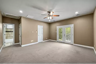 9402 Springwood Drive, Austin, TX 78750 - Photo 27