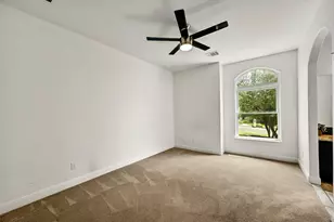 9402 Springwood Dr, Austin, TX 78750 - Photo 21