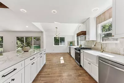 1111 Spearson Lane, Austin, TX 78745 - Photo 3