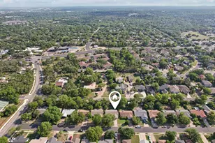 1111 Spearson Ln, Austin, TX 78745 - Photo 21