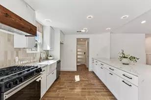 1111 Spearson Ln, Austin, TX 78745 - Photo 5