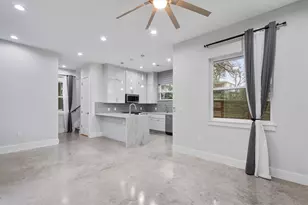 3919 E 16th St, Austin, TX 78721 - Photo 7