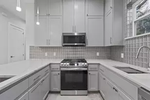3919 E 16th St, Austin, TX 78721 - Photo 11