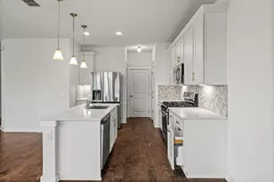 7200 Grenadine Bloom Bnd, Del Valle, TX 78617 - Photo 3