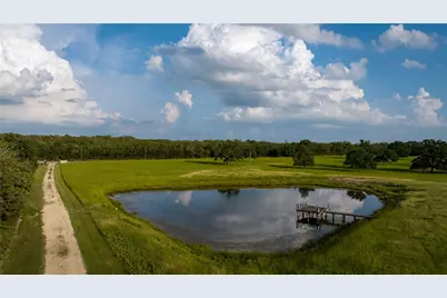 8058 Milam County Road 455, Thorndale, TX 78947 - Photo 35