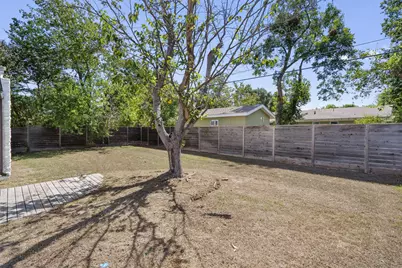 8303 Briarwood Lane, Austin, TX 78757 - Photo 29