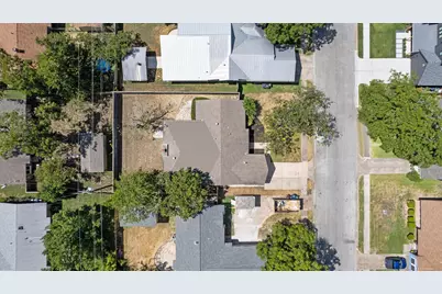 8303 Briarwood Lane, Austin, TX 78757 - Photo 33