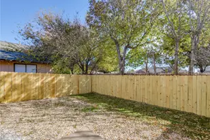 913 Chisholm Cove, Round Rock, TX 78681 - Photo 11