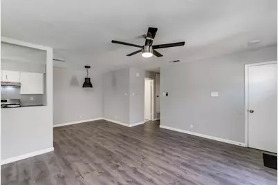 913 Chisholm Cove, Round Rock, TX 78681 - Photo 13