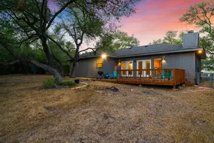 11306 Zyle Ln, Austin, TX 78737 - Photo 11