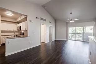 12215 Hunters Chase Dr, Austin, TX 78729 - Photo 3