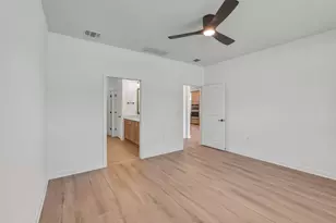 124 Kimberwick Ct, Georgetown, TX 78633 - Photo 11