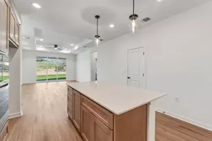 124 Kimberwick Ct, Georgetown, TX 78633 - Photo 5
