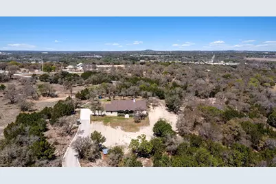 835 Sunny Slope Road, Liberty Hill, TX 78642 - Photo 27