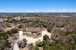 835 Sunny Slope Rd, Liberty Hill, TX 78642 - Photo 27