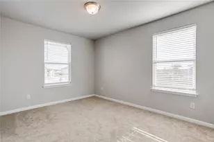 355 Silver Glen Dr, Kyle, TX 78640 - Photo 19