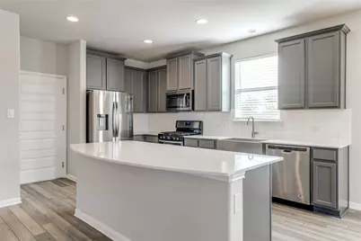 355 Silver Glen Drive, Kyle, TX 78640 - Photo 5