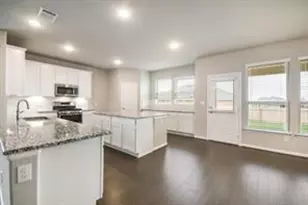 817 Paper Daisy Path, Leander, TX 78641 - Photo 5