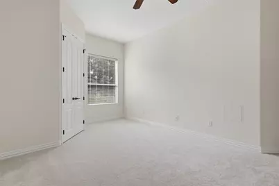 8919 Comanche Path, Garden Ridge, TX 78266 - Photo 15