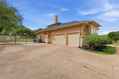 8919 Comanche Path, Garden Ridge, TX 78266 - Photo 27