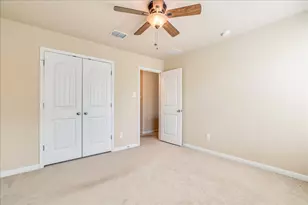 809 Hometown Pkwy, Kyle, TX 78640 - Photo 23