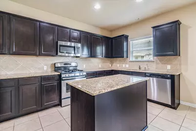 809 Hometown Parkway, Kyle, TX 78640 - Photo 13