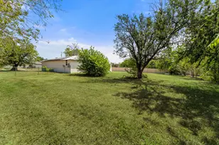 1500 Wildflower Dr, Round Rock, TX 78664 - Photo 27
