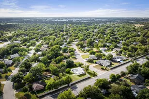 1500 Wildflower Dr, Round Rock, TX 78664 - Photo 35