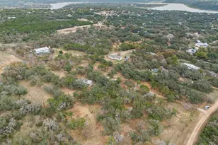 122 Winding Creek Rd, Spicewood, TX 78669 - Photo 17