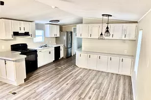 750 Oak Meadows, San Marcos, TX 78666 - Photo 1