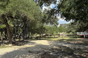 750 Oak Meadows, San Marcos, TX 78666 - Photo 21
