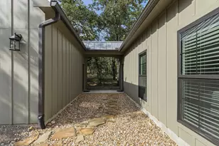 299 Nink Rd, Smithville, TX 78957 - Photo 7