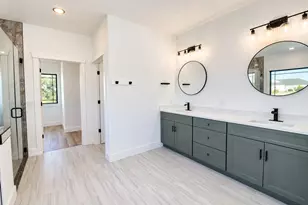 301 Serenity Dr, Bertram, TX 78605 - Photo 11