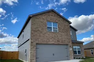 105 Brunswick Ln, Jarrell, TX 76537 - Photo 3