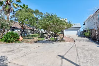 14322 Playa Del Rey, Corpus Christi, TX 78418 - Photo 37