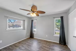 14322 Playa Del Rey, Corpus Christi, TX 78418 - Photo 9
