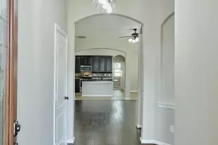 6531 Hunters Creek Ln, Baytown, TX 77521 - Photo 5