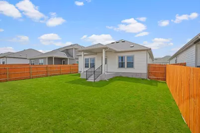 300 Sleep Hollow, Jarrell, TX 76537 - Photo 27