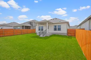 300 Sleep Holw, Jarrell, TX 76537 - Photo 27