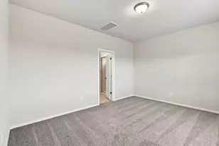 300 Sleep Holw, Jarrell, TX 76537 - Photo 19