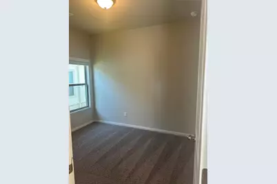 300 Sleep Hollow, Jarrell, TX 76537 - Photo 11