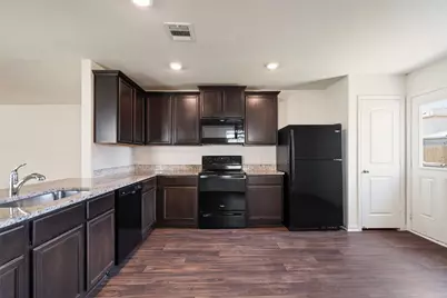 1492 Amy Drive, Kyle, TX 78640 - Photo 9