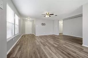 2206 Bluebonnet Dr, Round Rock, TX 78664 - Photo 3