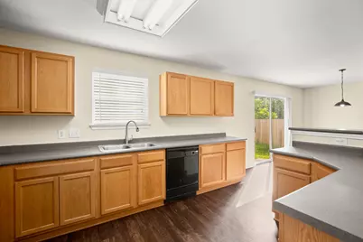 6704 Walkup Lane, Austin, TX 78747 - Photo 3