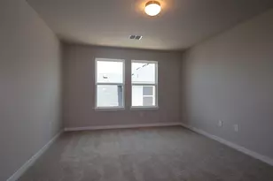 4504 Bridal Veil Dr, Austin, TX 78747 - Photo 15