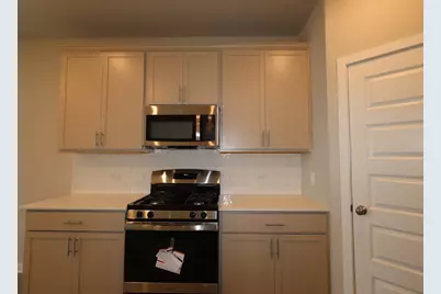 4504 Bridal Veil Drive, Austin, TX 78747 - Photo 9